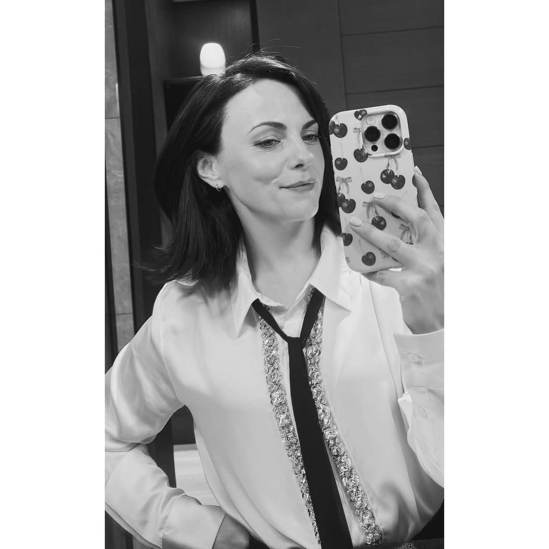Post 7 by g e o r g i n a r e i l l y on Instagram (carousel)