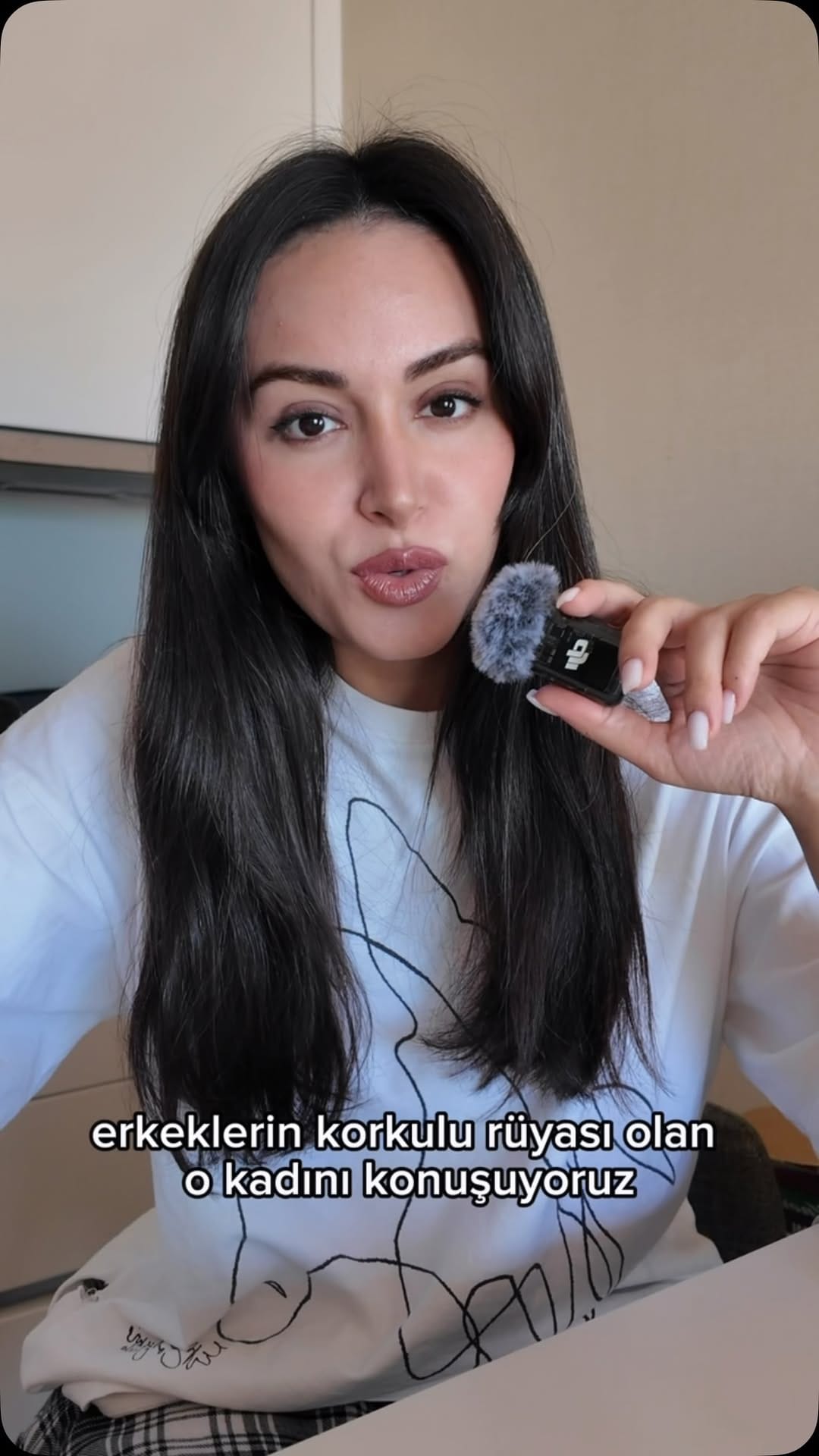 Post 3 by Rabia Aras on Instagram (video)