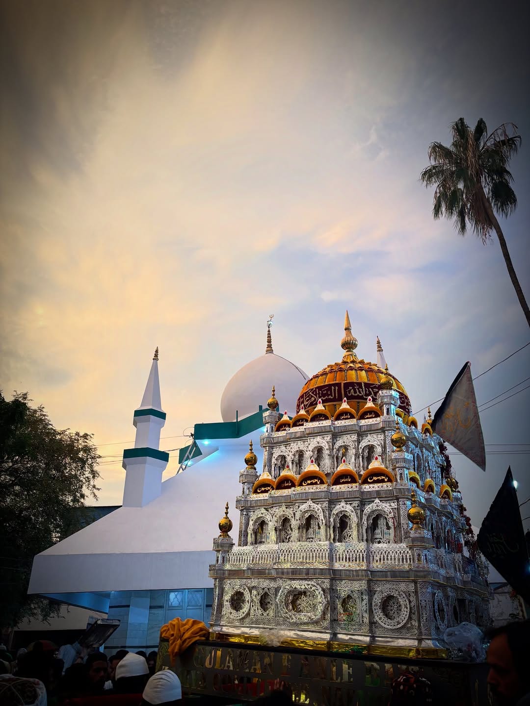 Post 10 by Silsila e Niyaziya on Instagram (image)