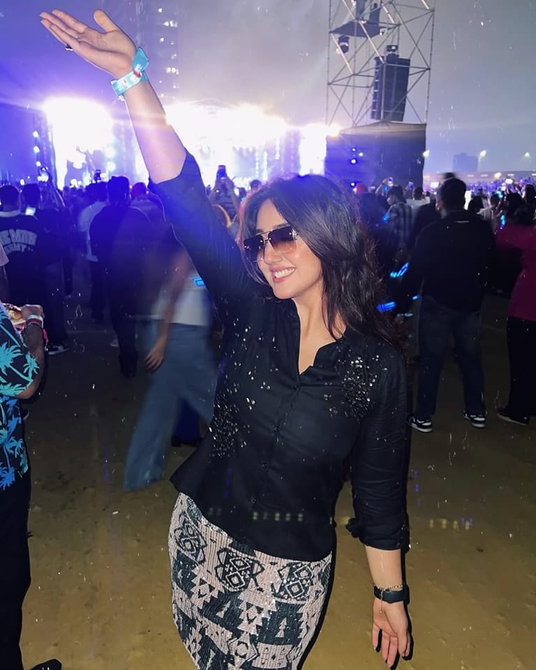 Post 10 by Ashnoor Kaur on Instagram (image)