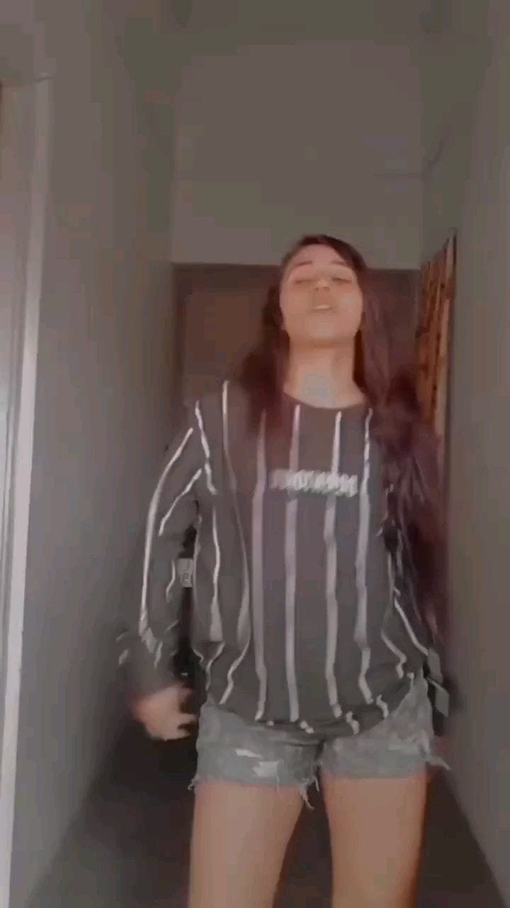 Post 9 by Jeniyas Jeliks on Instagram (video)