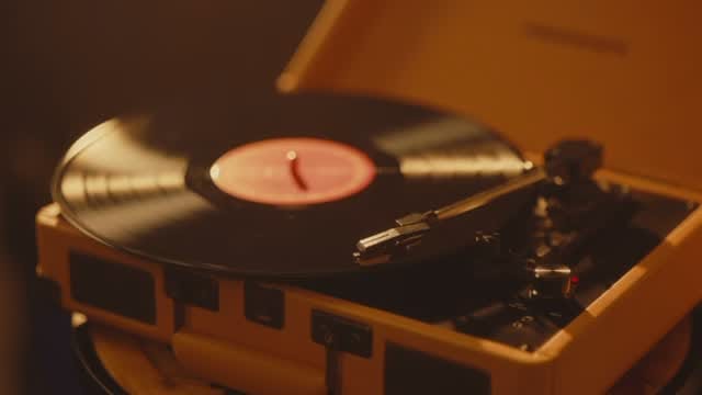 Post 10 by ByMichaelAngelo on Instagram (video)