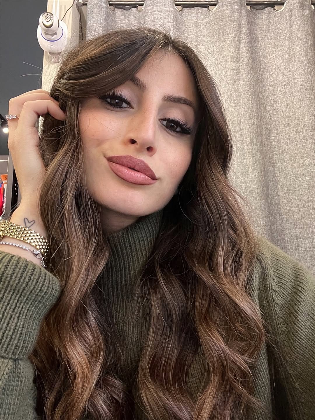 Post 2 by Arianna Votadoro 🎙️ on Instagram (carousel)