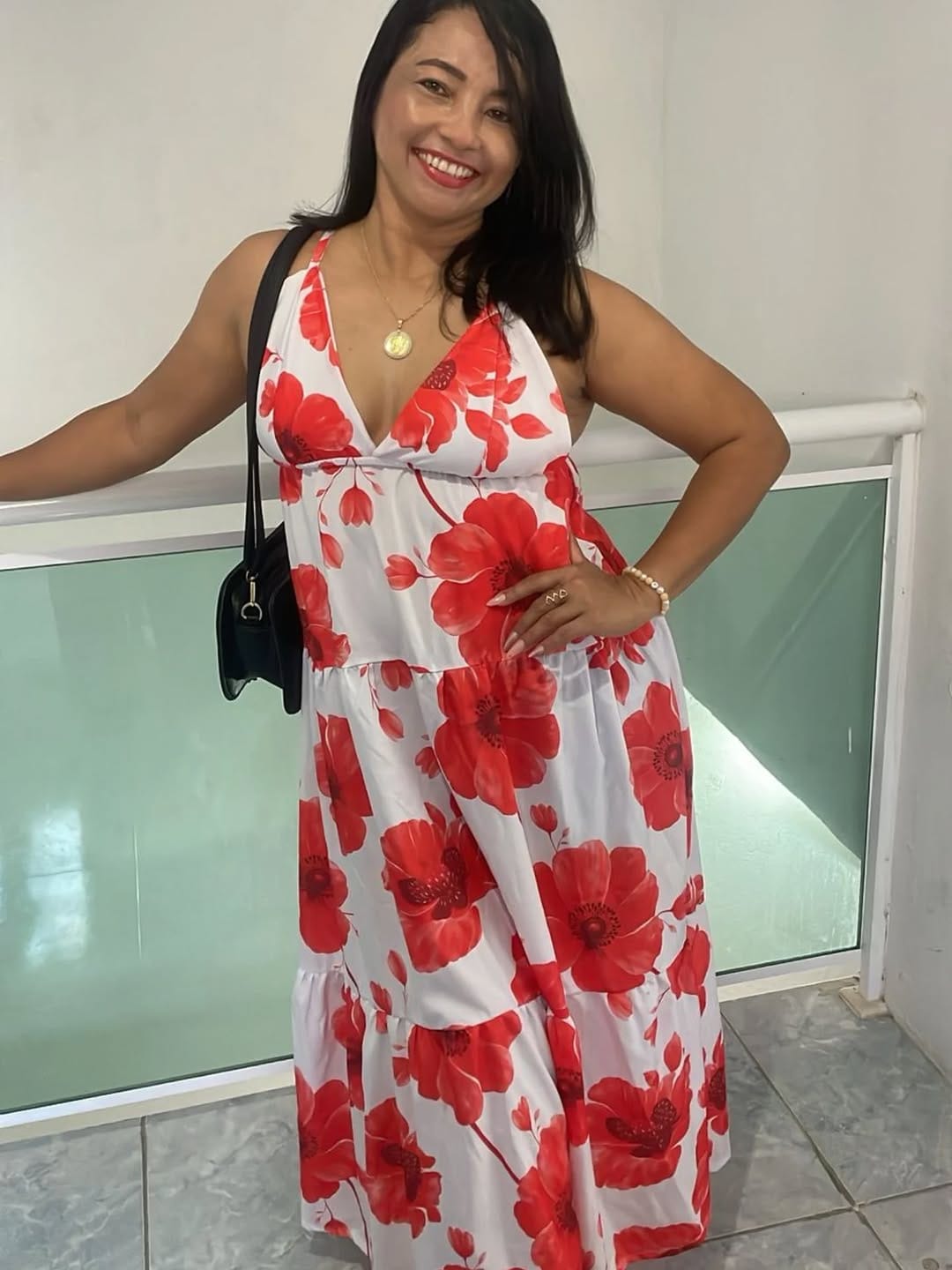 Post 10 by Suzi Bandeira on Instagram (image)