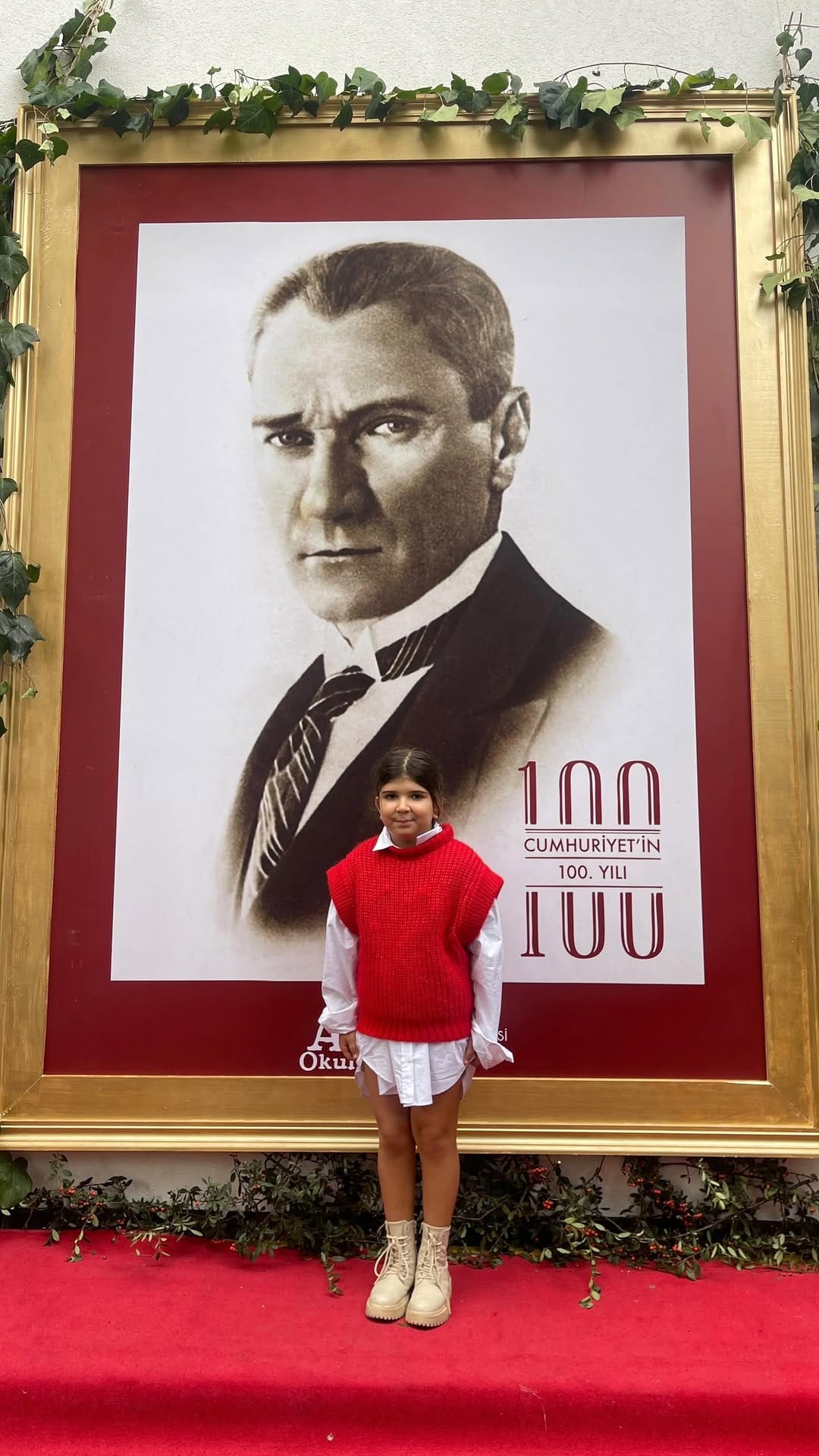 Post 2 by Nurdan Tol on Instagram (video)