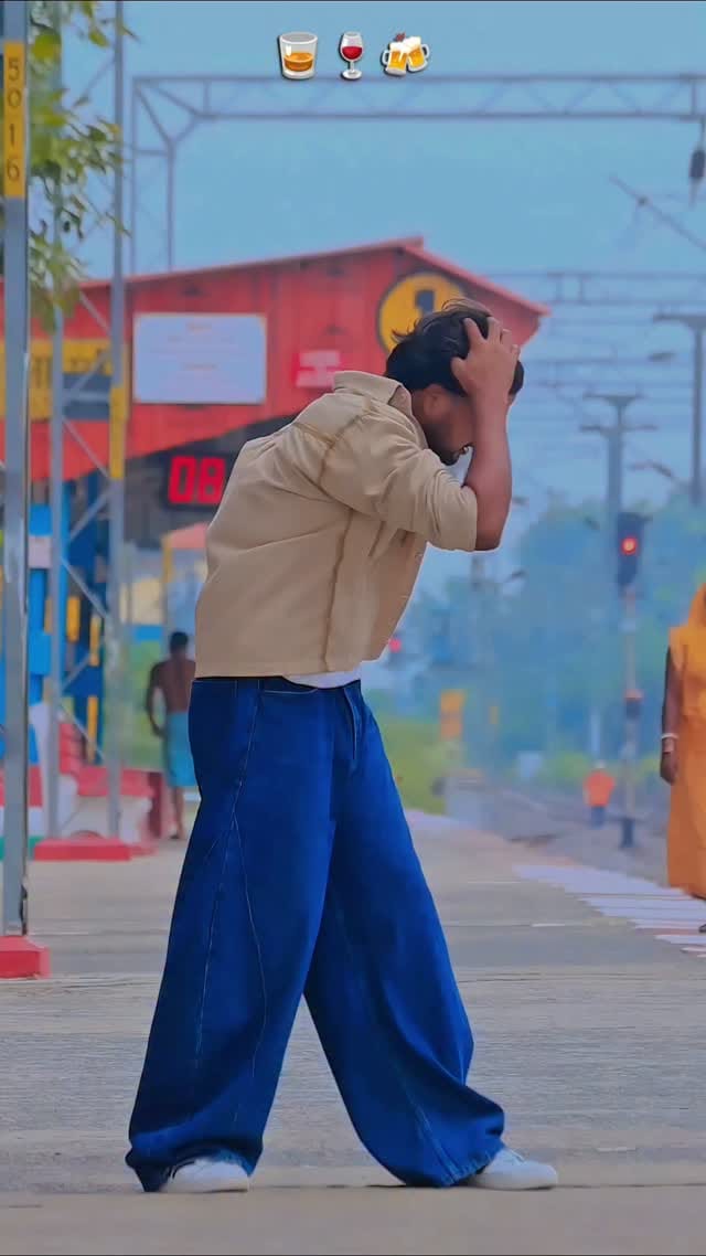 Post 3 by Manish Mehra Ad on Instagram (video)