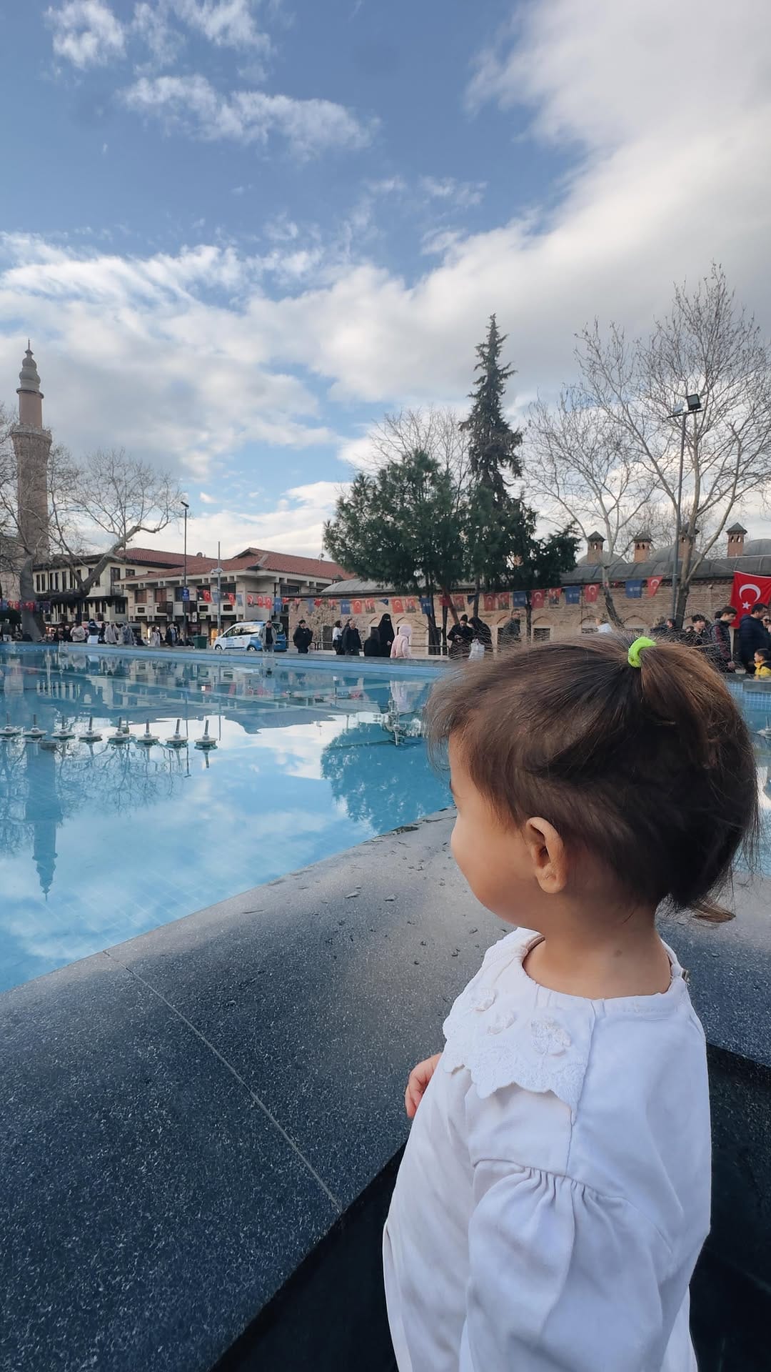 Post 5 by Gizem Çomran on Instagram (video)