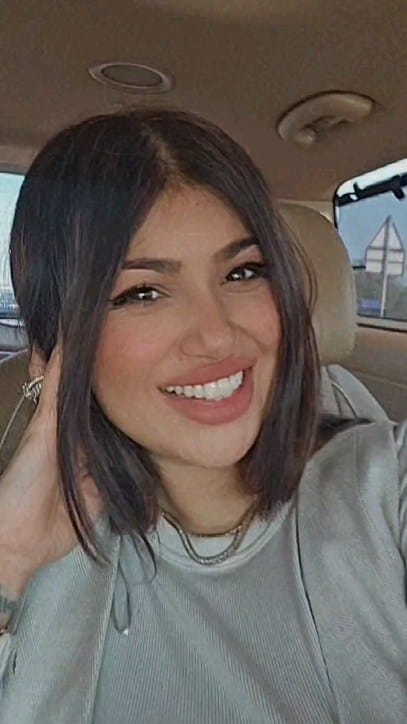 Post 8 by Ayesha takia azmi🔵 on Instagram (video)