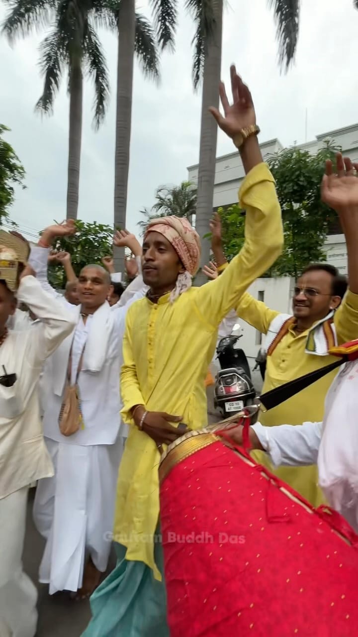 Post 1 by ISKCON Raipur Prachar Kendra on Instagram (video)