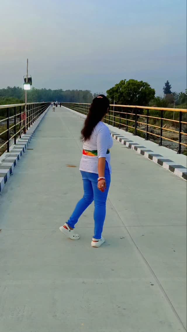 Post 8 by Sumana das sasmal on Instagram (video)