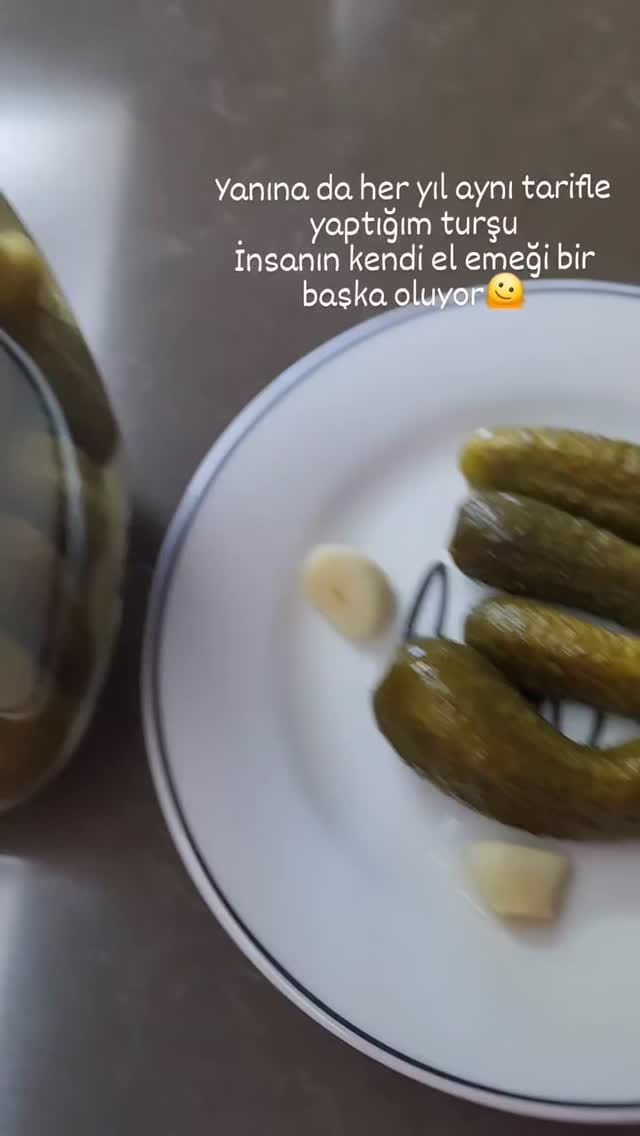 Post 4 by Esra Albostan on Instagram (video)