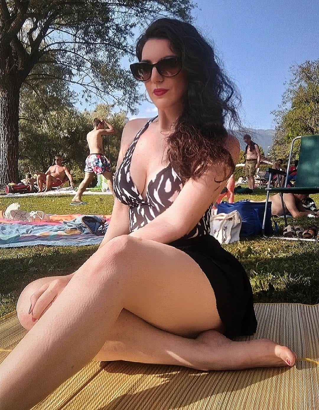 Post 10 by Lina Ginelli on Instagram (carousel)
