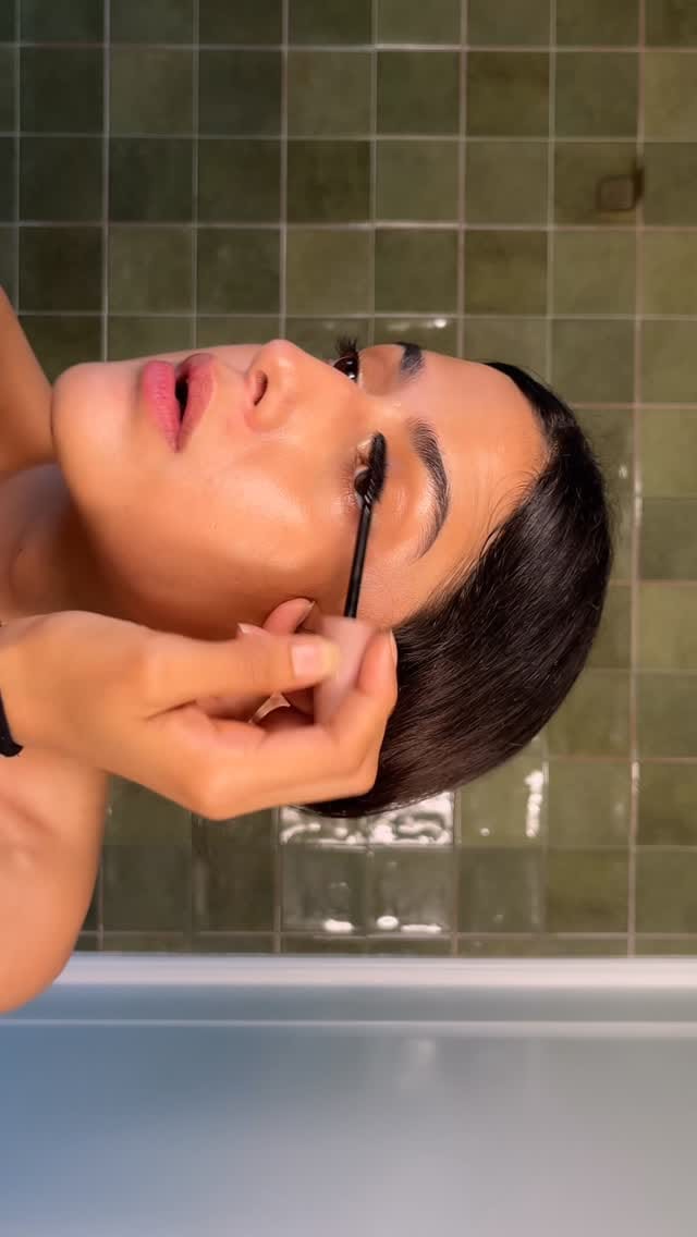 Post 9 by Ahalya Antonia Shetty on Instagram (video)