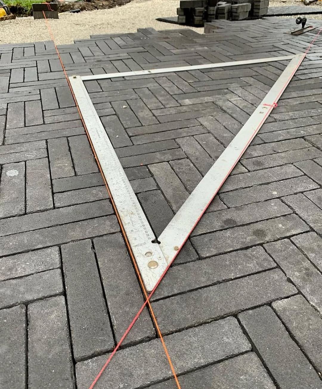 Post 4 by Heart, Grit & Hardscape ⚒ on Instagram (carousel)