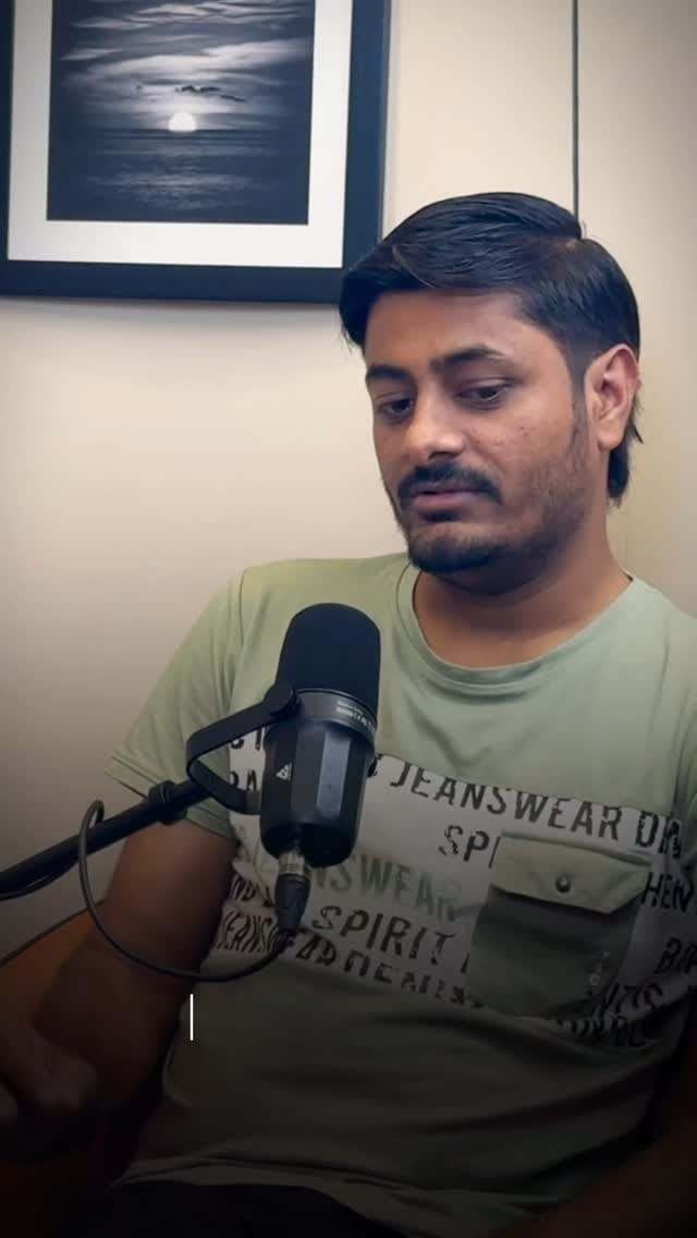 Post 3 by The Gujju Talk on Instagram (video)