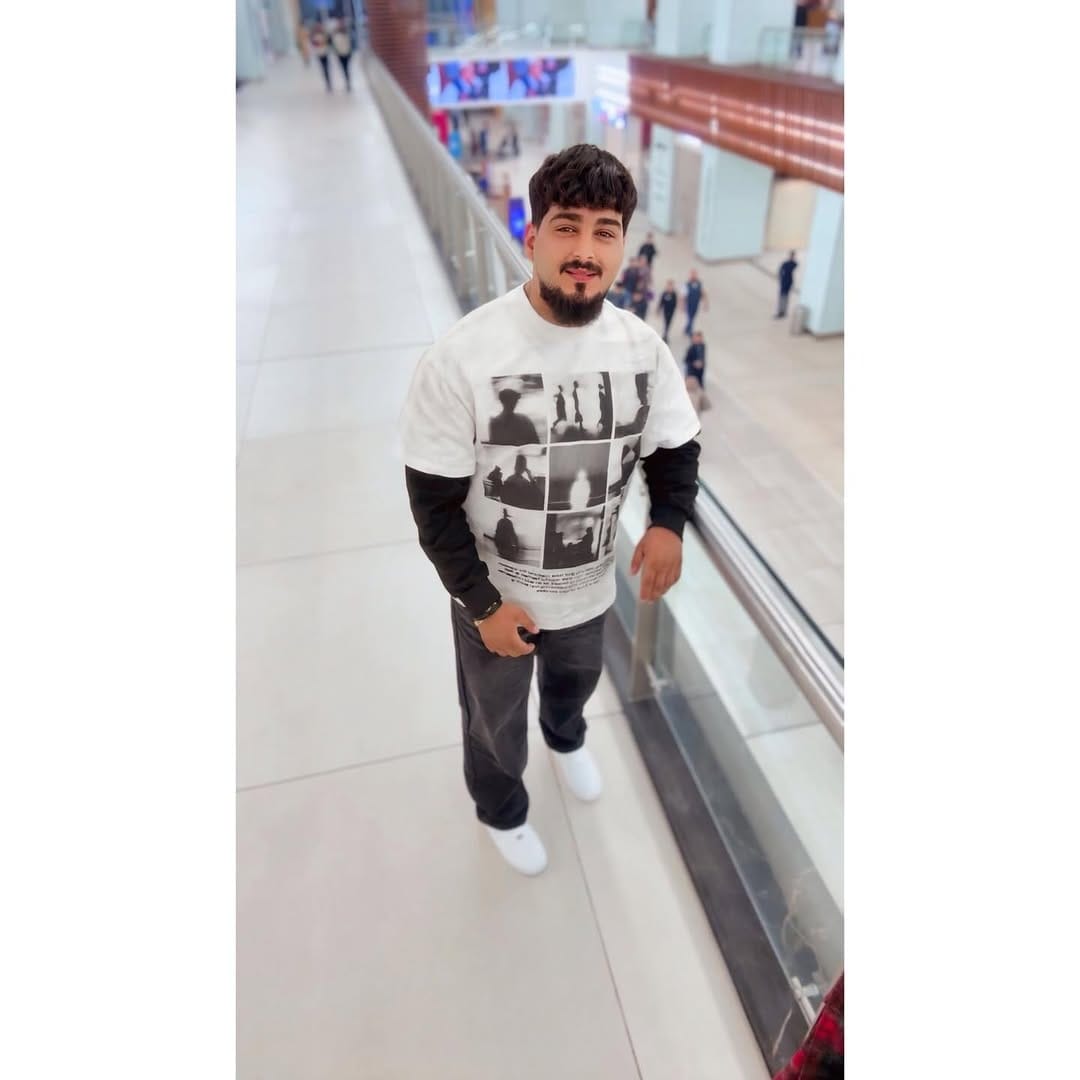 Post 7 by حمودي بن باقي ✪ on Instagram (carousel)