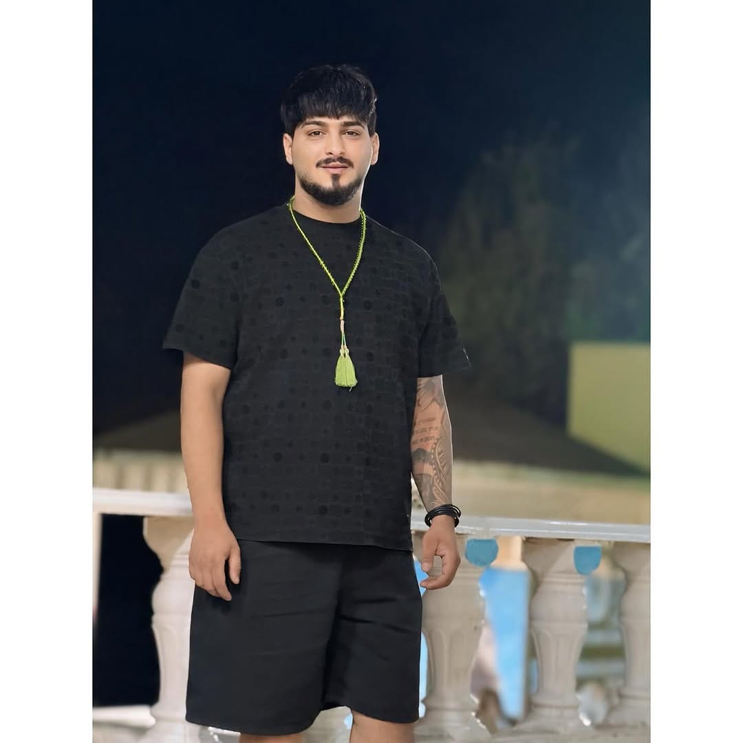 Post 8 by حمودي بن باقي ✪ on Instagram (carousel)