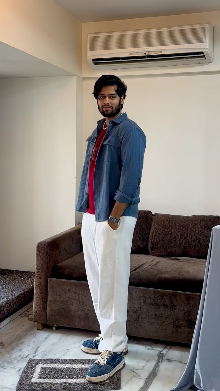 Post 7 by Manav Mehta on Instagram (video)