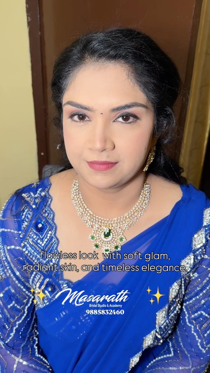 Post 5 by Masarath Makeup Artist on Instagram (video)