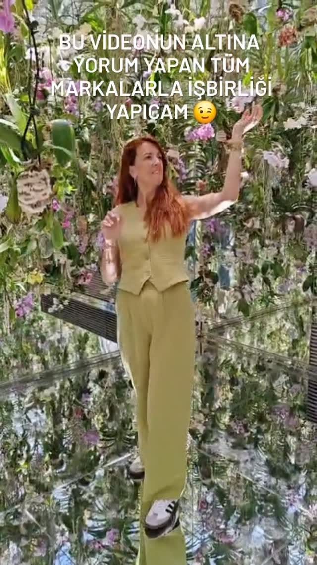 Post 1 by 🌾Sibel Daban 🌾 on Instagram (video)