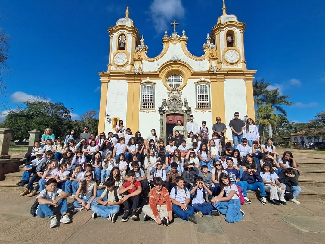 Post 4 by Paróquia Santo Antônio on Instagram (carousel)