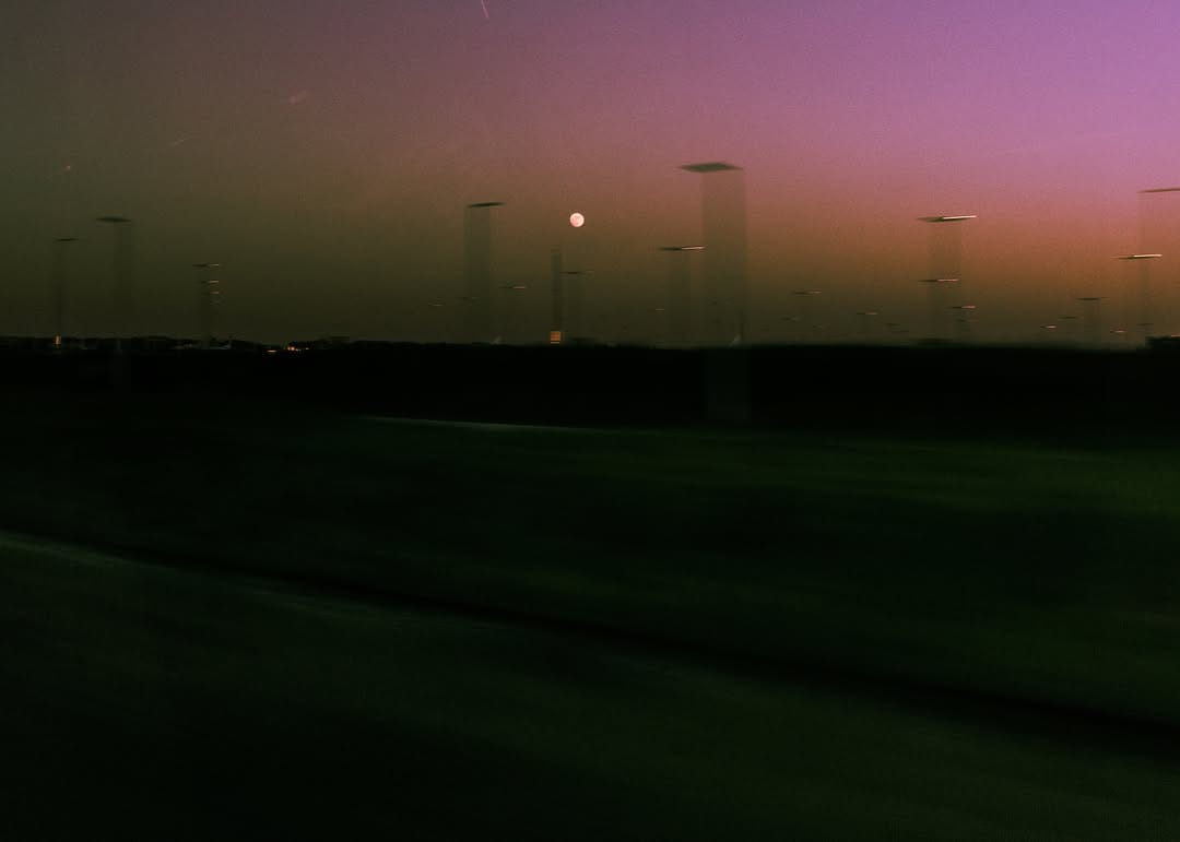 Post 5 by RONAN PARK on Instagram (image)
