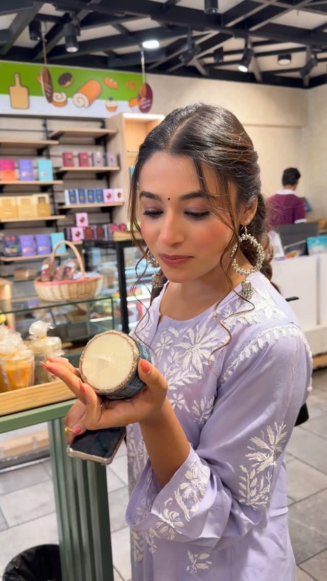 Post 4 by Taneea Rajawat on Instagram (video)