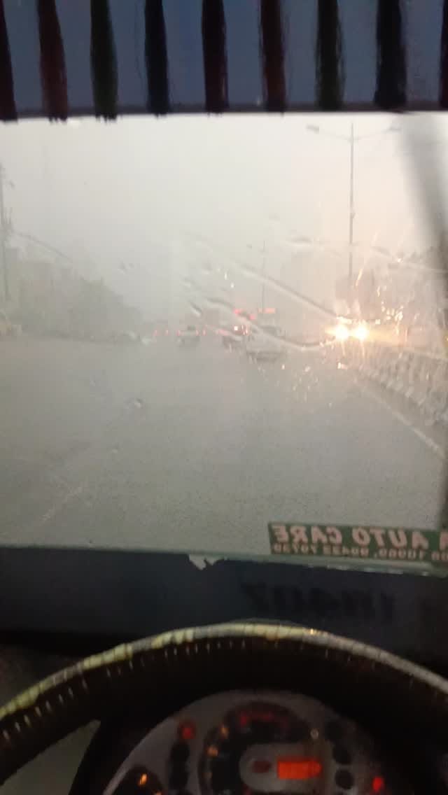 Post 5 by V.Prakash on Instagram (video)