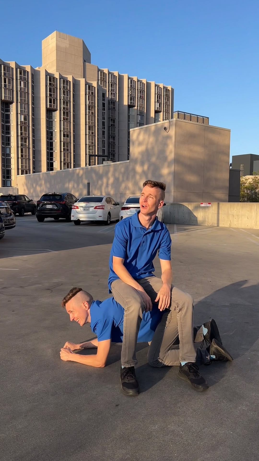 Post 3 by Filipp Revega on Instagram (video)