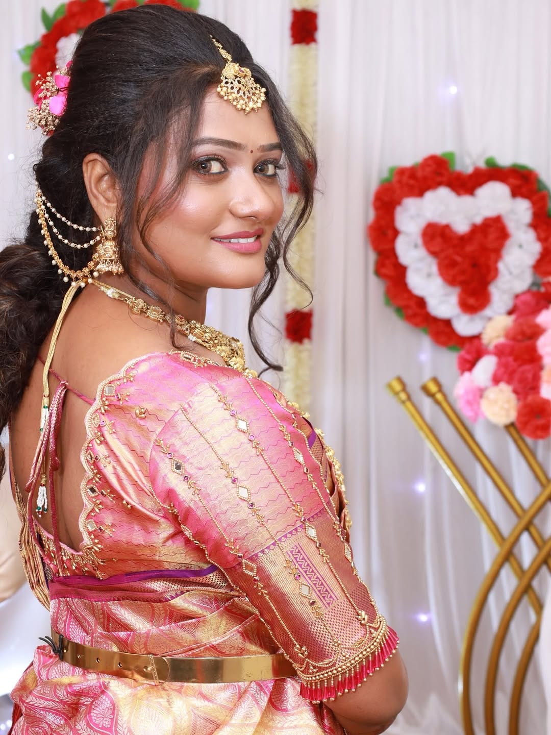 Post 3 by Priya Sampath | Best Bridal Makeup Artist | Best Makeup Academy on Instagram (carousel)