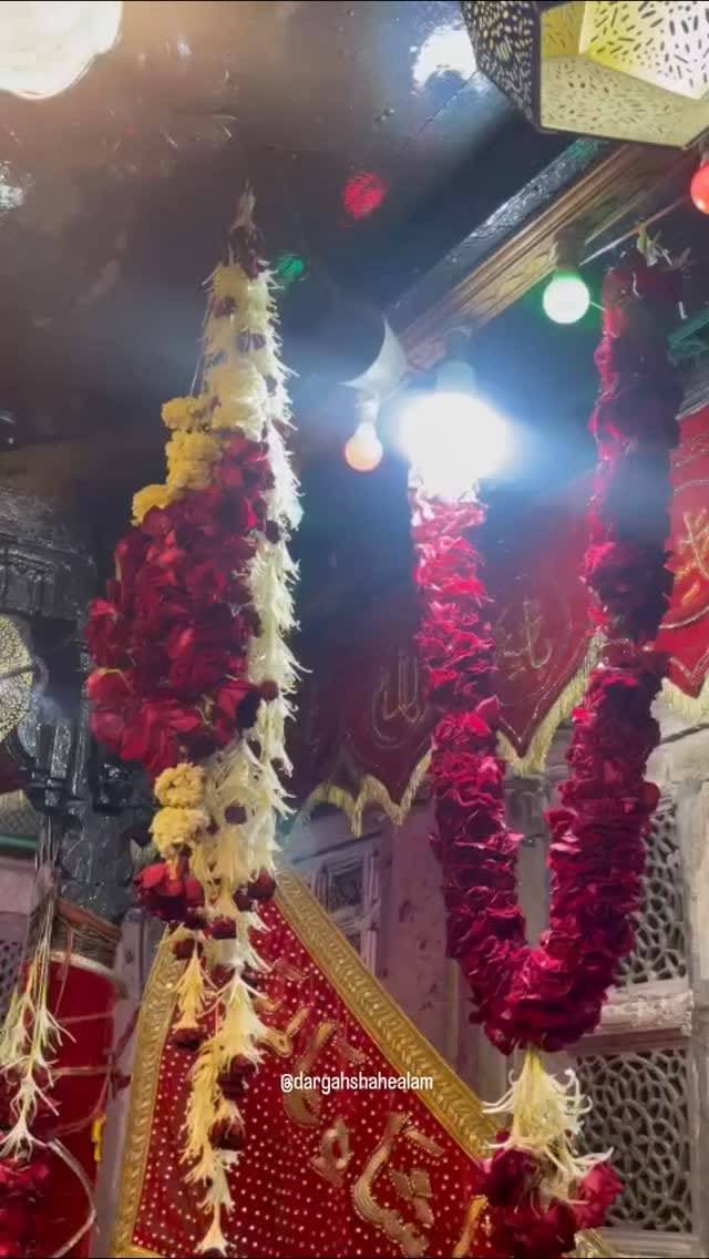 Post 5 by Dargah Shah E Alam on Instagram (video)