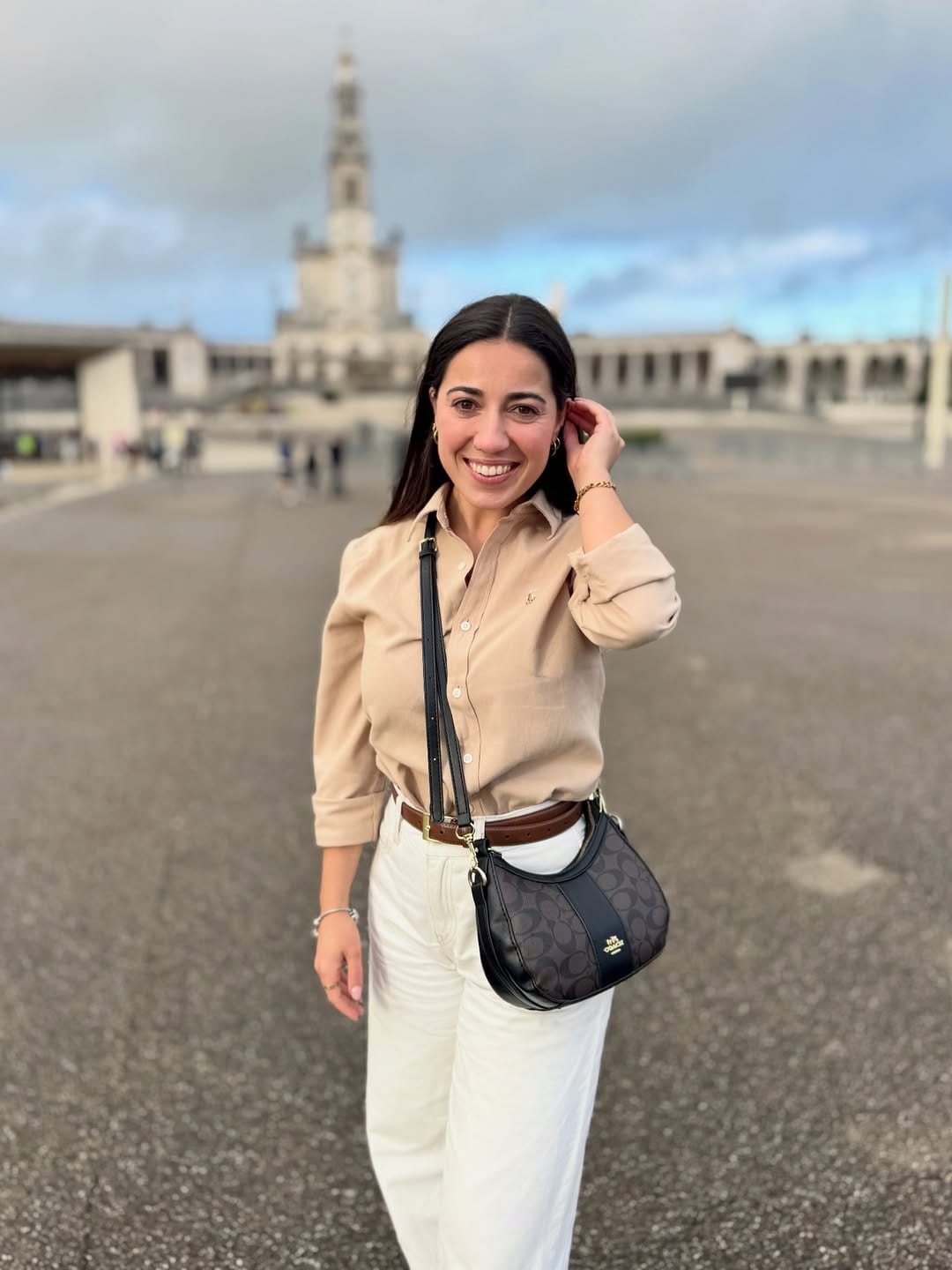 Post 7 by Solange Brás on Instagram (carousel)