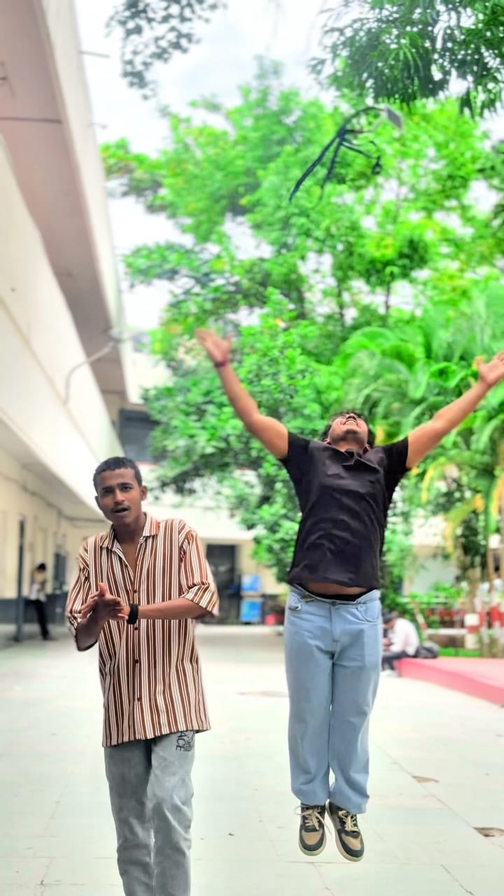 Post 4 by Vikas solo on Instagram (video)