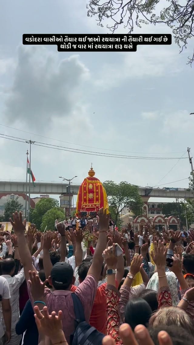 Post 6 by RAHUL VASAVA on Instagram (video)
