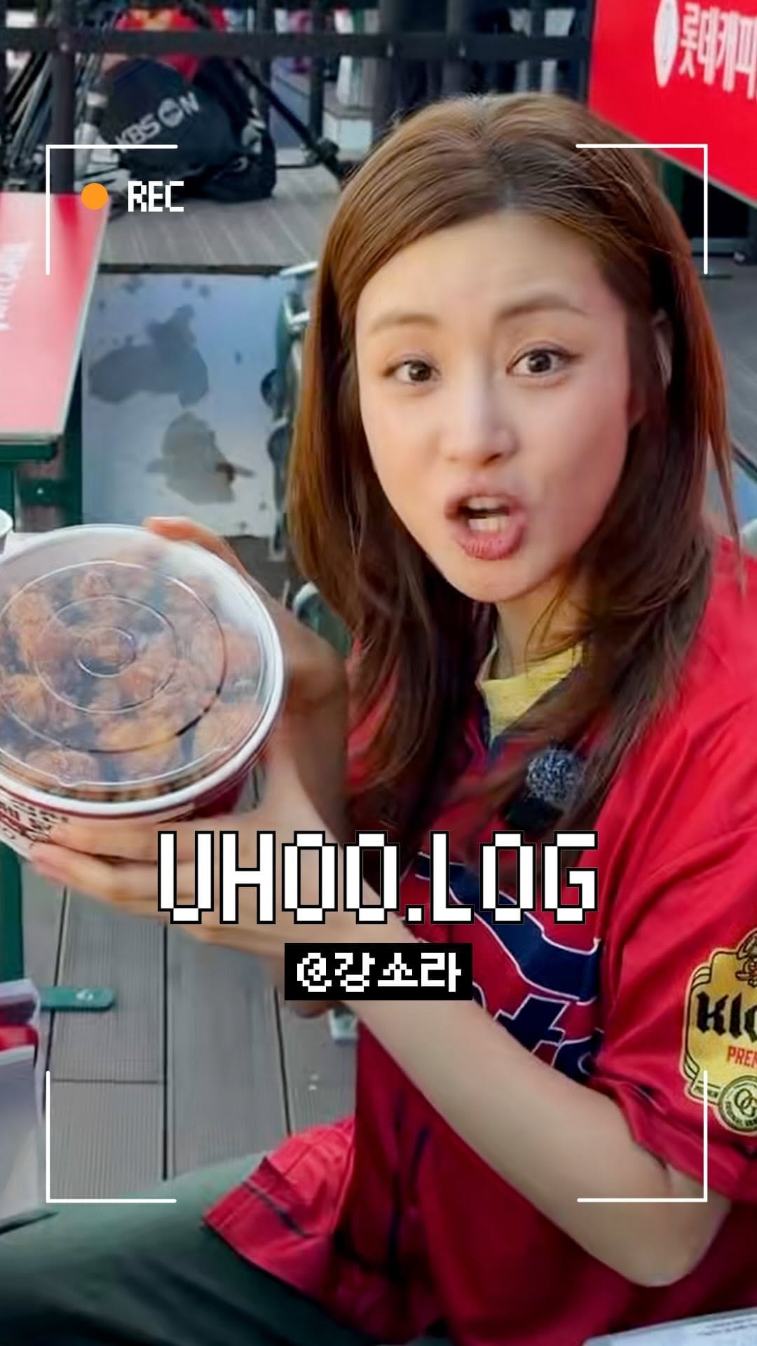 Post 2 by 스튜디오 유후 on Instagram (video)