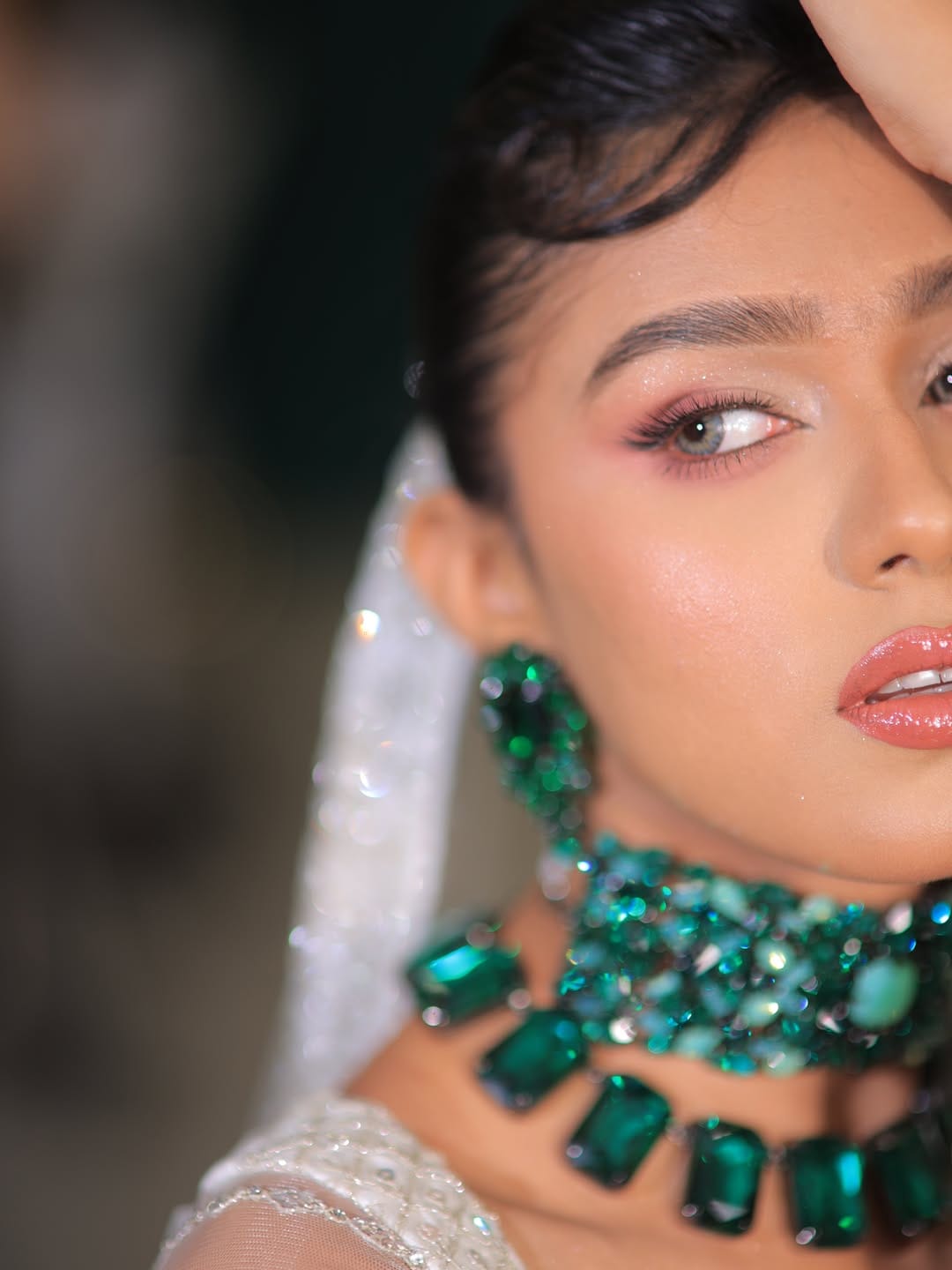 Post 4 by MAKEUP MAASTER AKILAN VASU on Instagram (carousel)