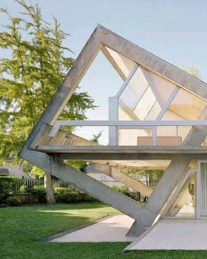 Post 4 by Architecture and Design on Instagram (video)