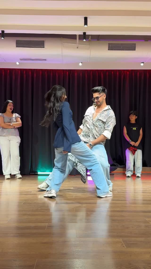 Post 9 by Pragya Parakh on Instagram (video)