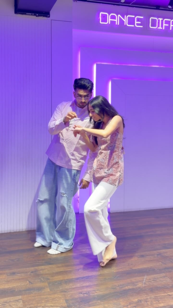 Post 6 by Pragya Parakh on Instagram (video)