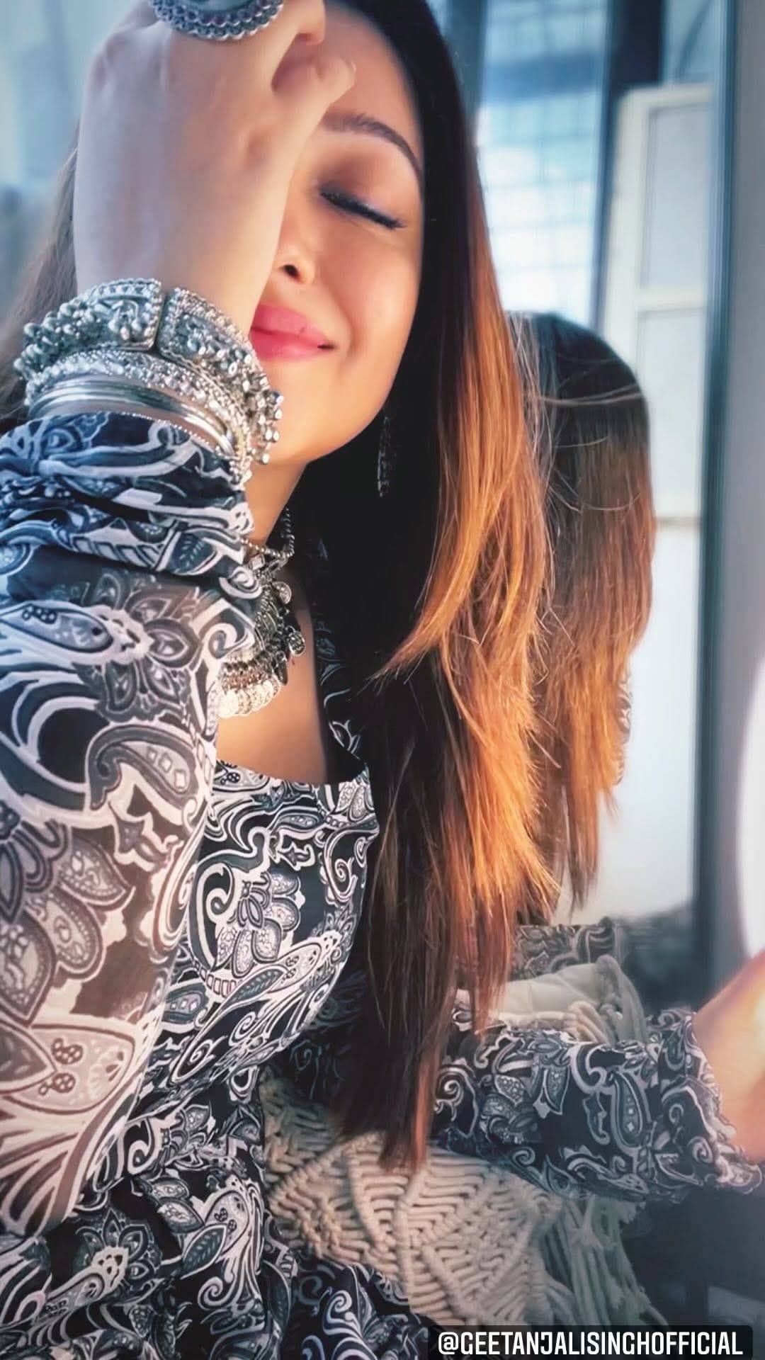 Post 3 by GeetanjaliSinghFanclub on Instagram (video)