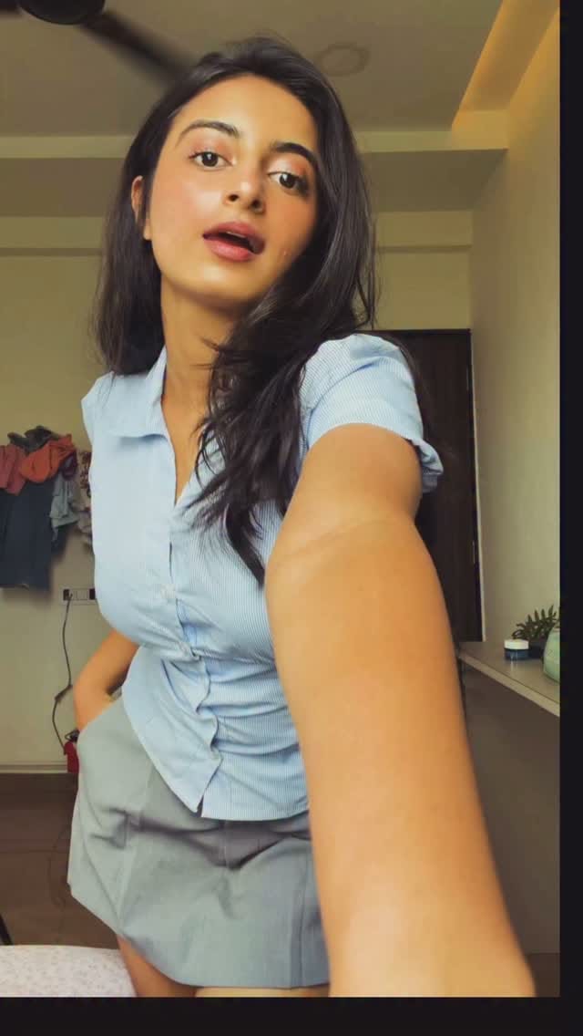 Post 2 by Aarshavi Joshi on Instagram (video)