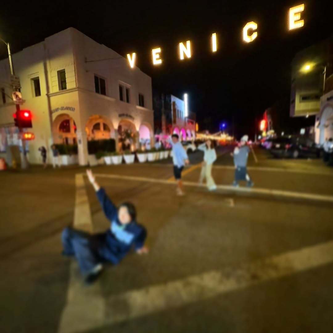 Post 1 by Venice Sign on Instagram (carousel)
