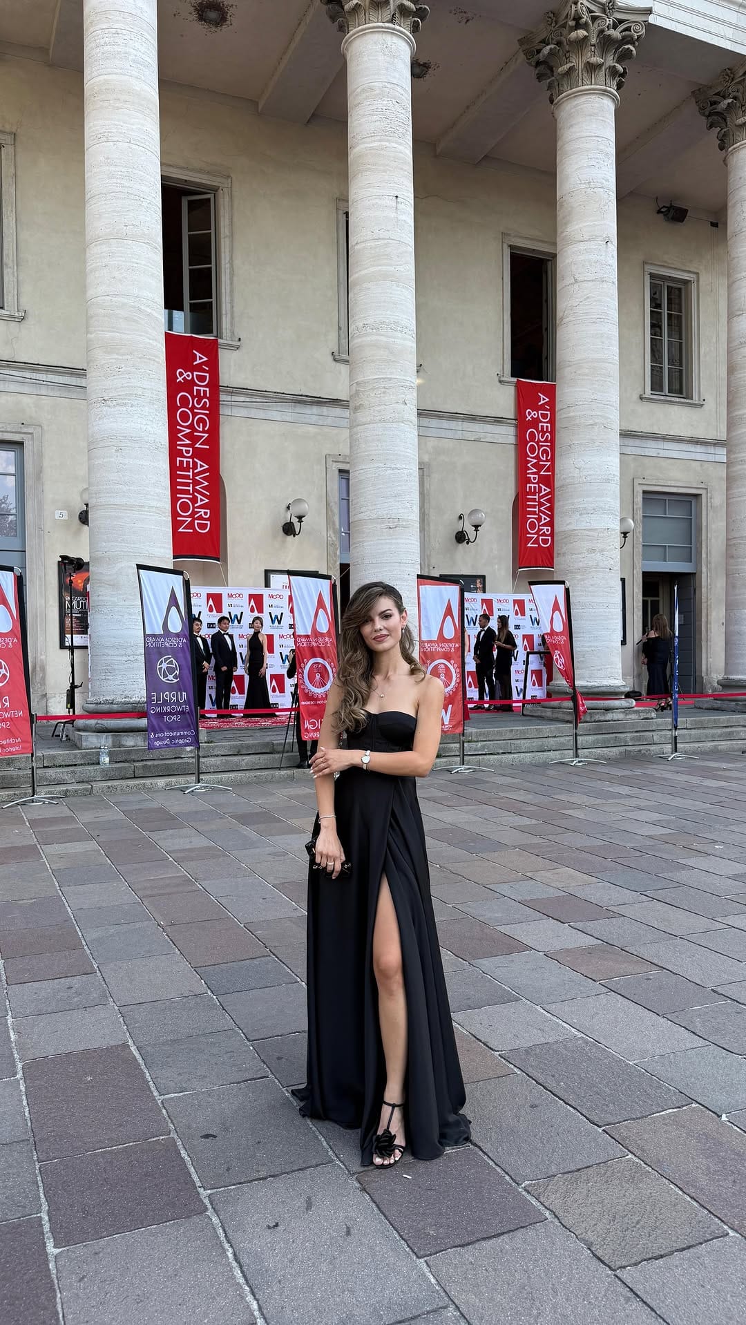Post 8 by Ezgi Gökçe on Instagram (video)