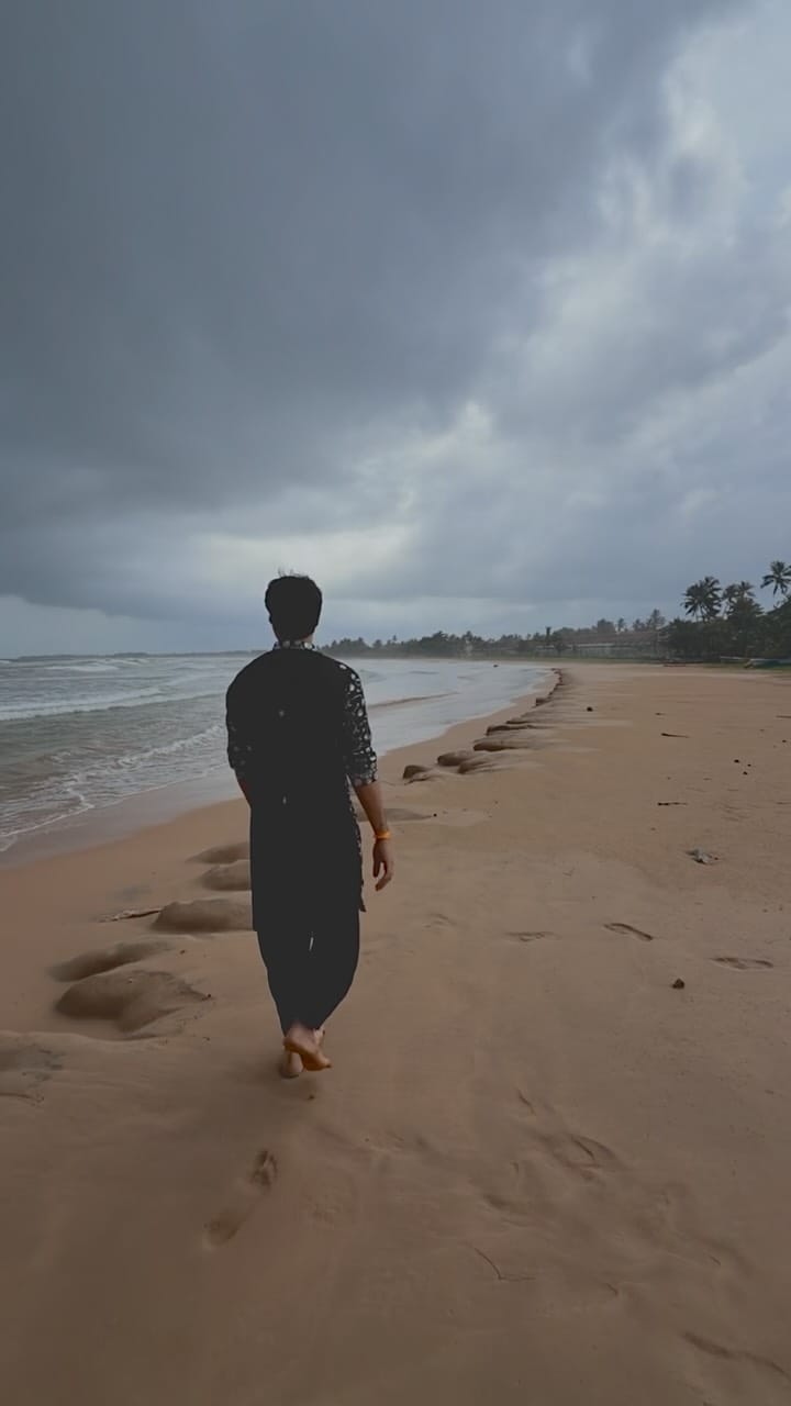 Post 6 by Kunwar Vikram Soni on Instagram (video)