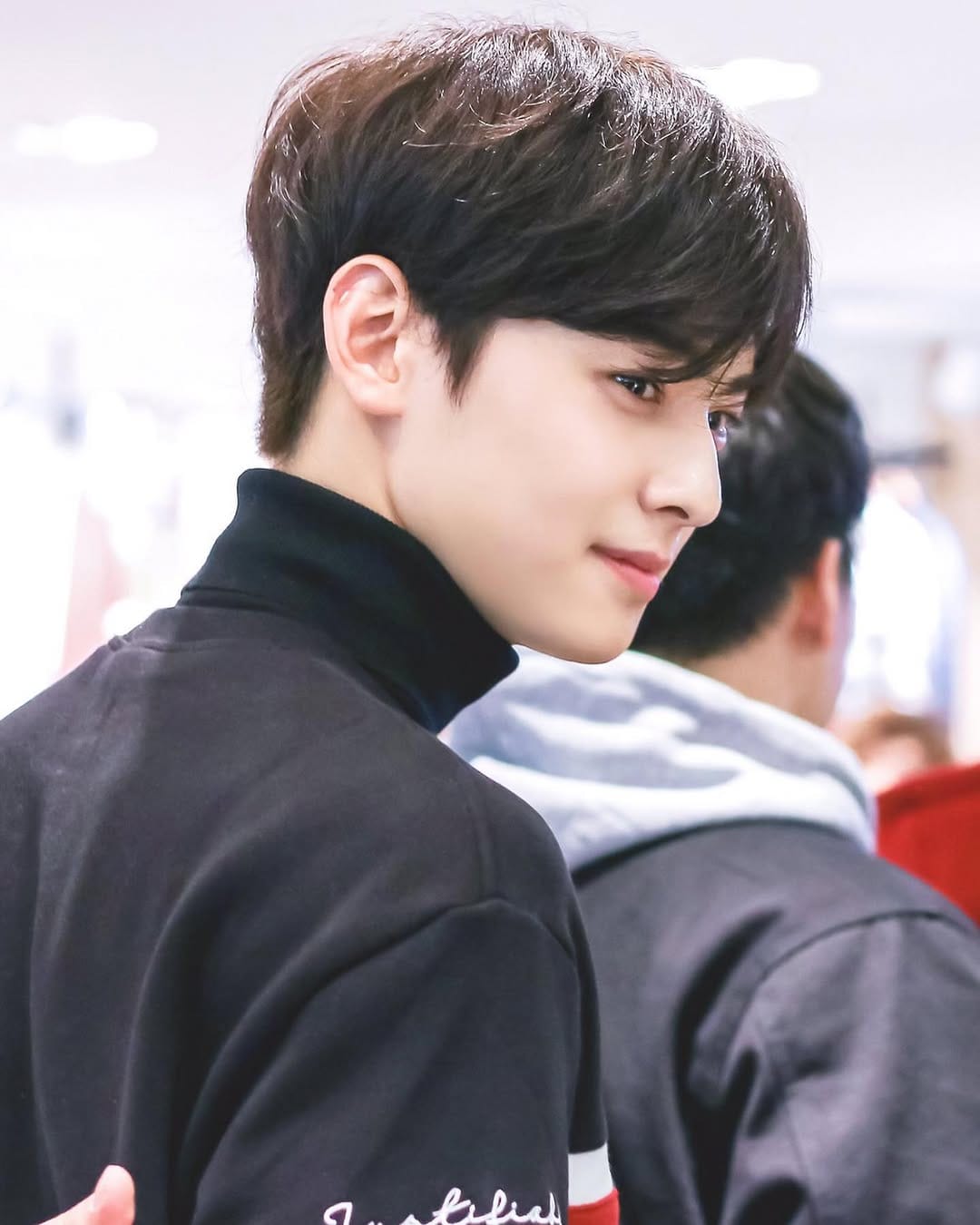 Post 7 by CHAEUNWOO on Instagram (carousel)