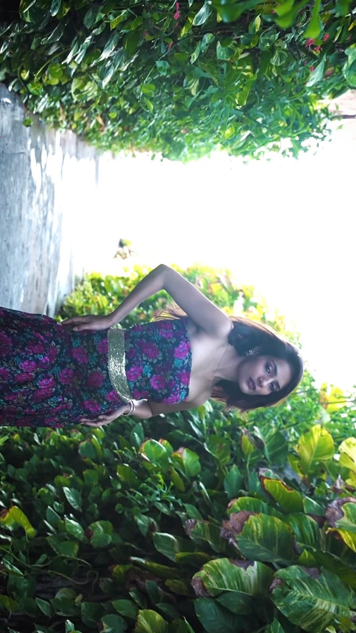 Post 6 by BHANVI BHARDWAJ on Instagram (video)