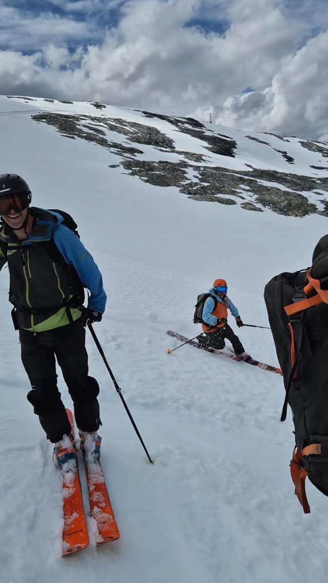 Post 9 by Telemark skiing on Instagram (video)