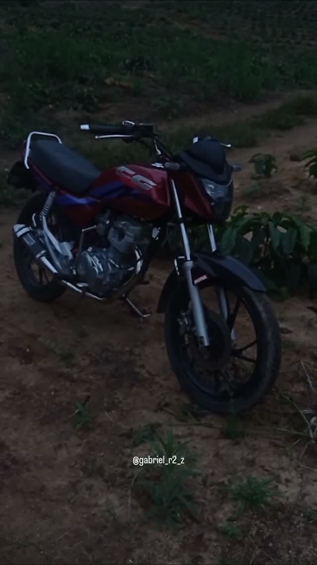Post 3 by SO22ES on Instagram (video)