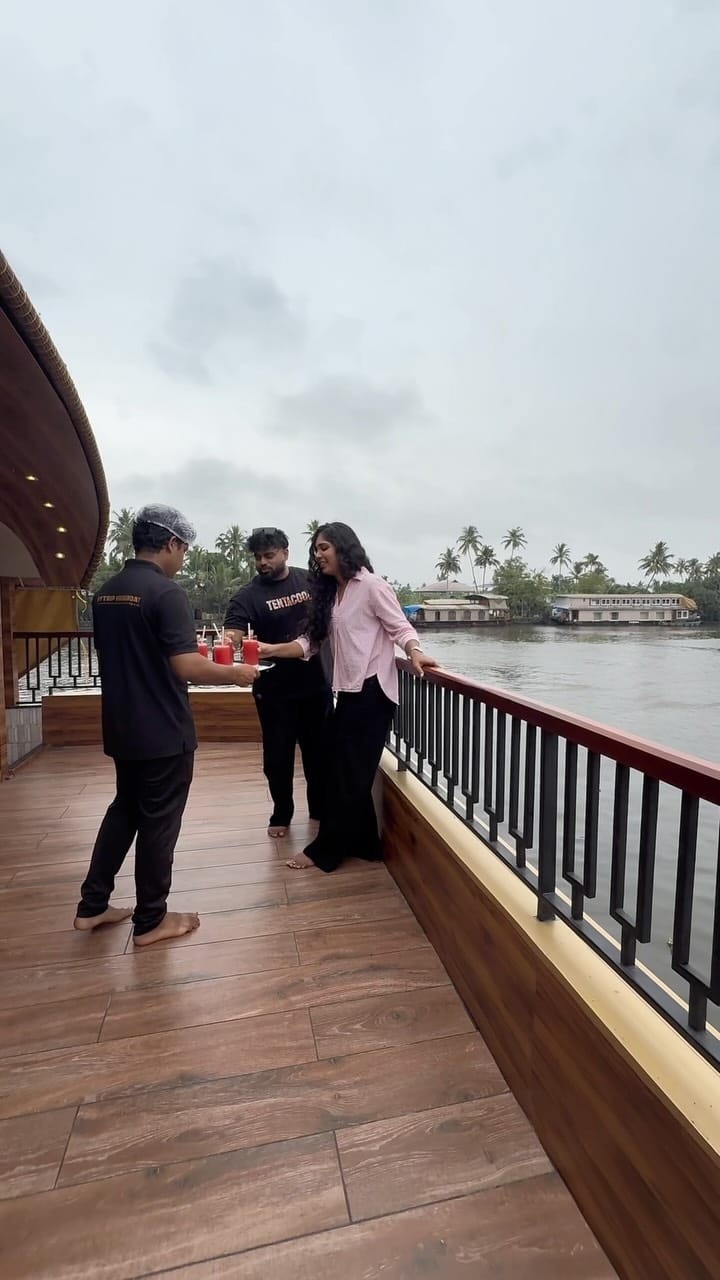 Post 4 by Vijay Kandan on Instagram (video)