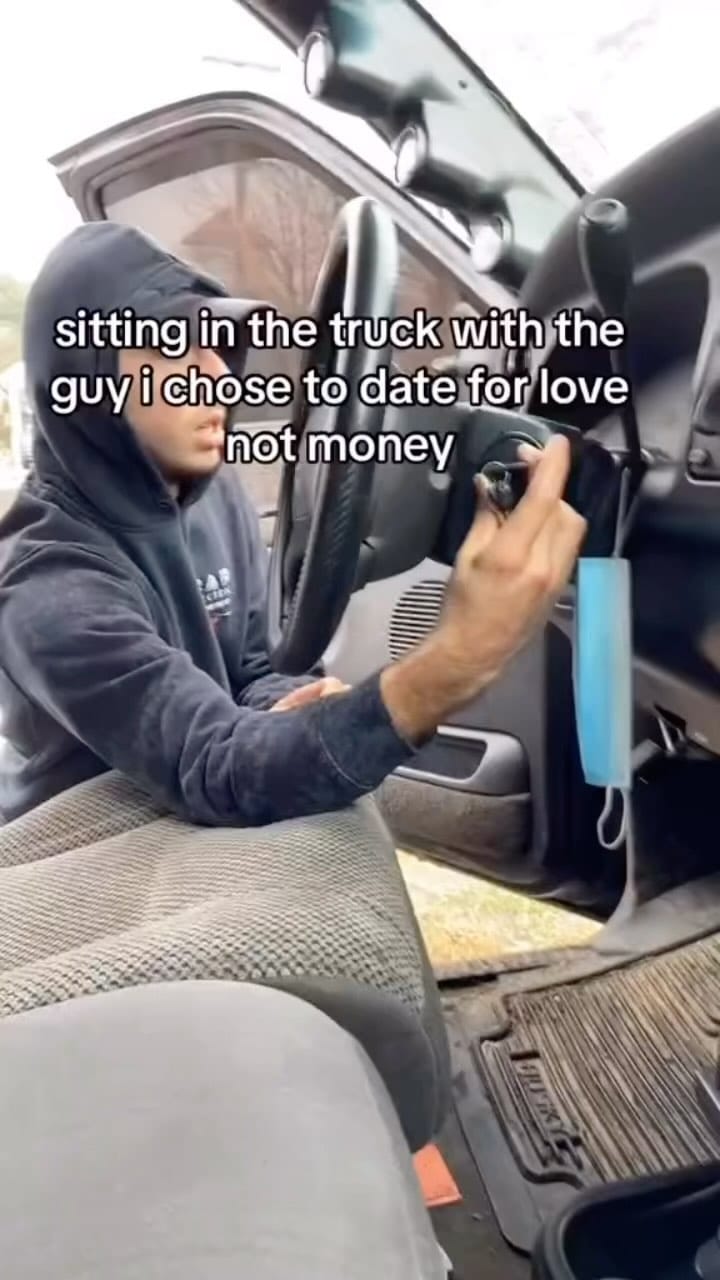Post 5 by TruckRoyal on Instagram (video)